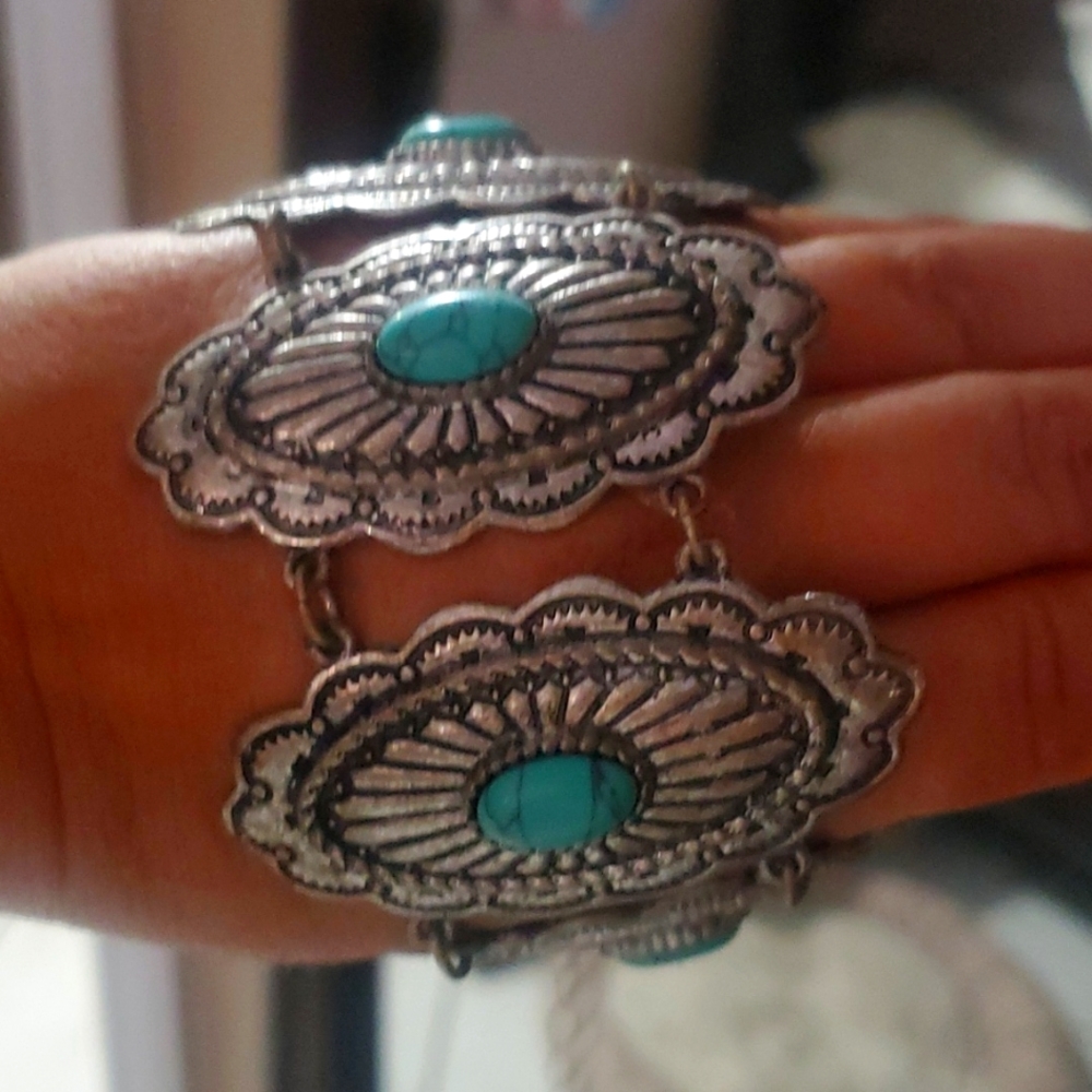 Large concho bracelet